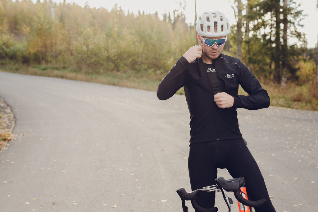 What to Wear to Keep You Cycling Through Winter